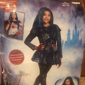 Descendants Evie costume size M 7-8